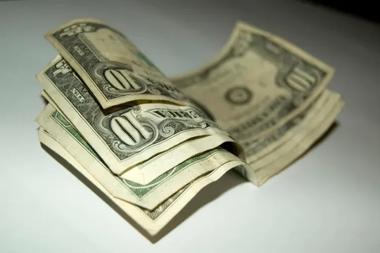 Domiciliary Account vs Diaspora Account: Which Actually Saves You Money?